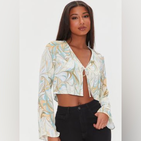 Forever 21 Tops - NWT Forever 21 Abstract Swirl Print Self-Tie Long Sleeve Crop Top, Small